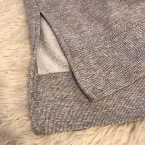 Medium grey sweater - Picture 3 of 5